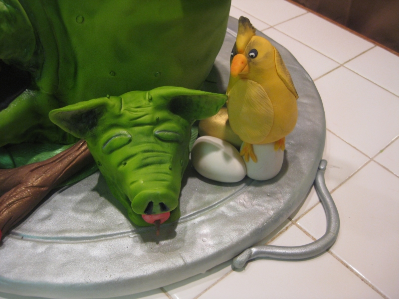 Illustration for article titled How to Build Your Own Angry Birds Cake